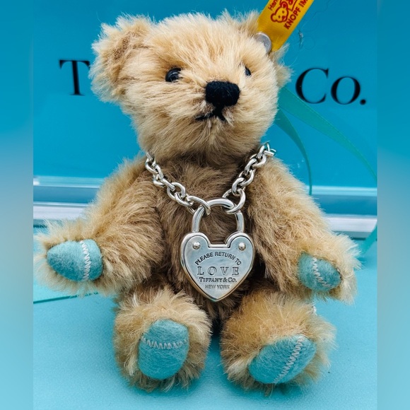 Tiffany & Co Silver Medium RTL Return to Love Retired Heart Lock Necklace 18” - Picture 3 of 5